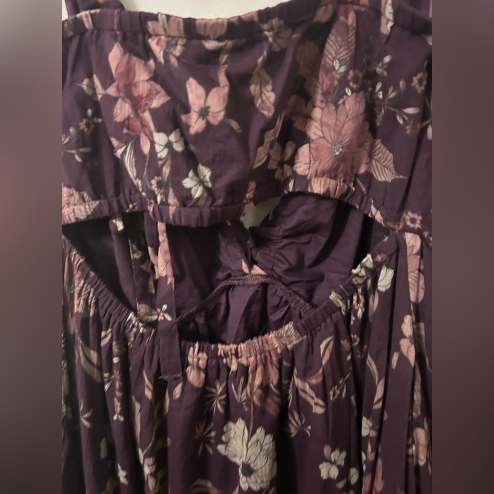 Torrid Festi Halter Bow Maxi Dress - Picture 6 of 7